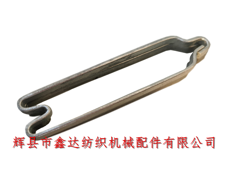 Double row iron heald clip for loom
