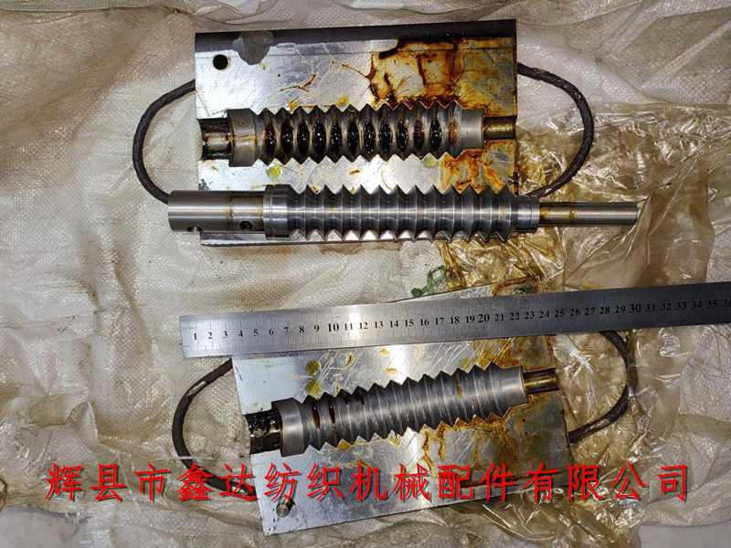 片梭機配件膠套模具